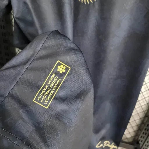GOAT #10 - Special Edition Men’s Shirt