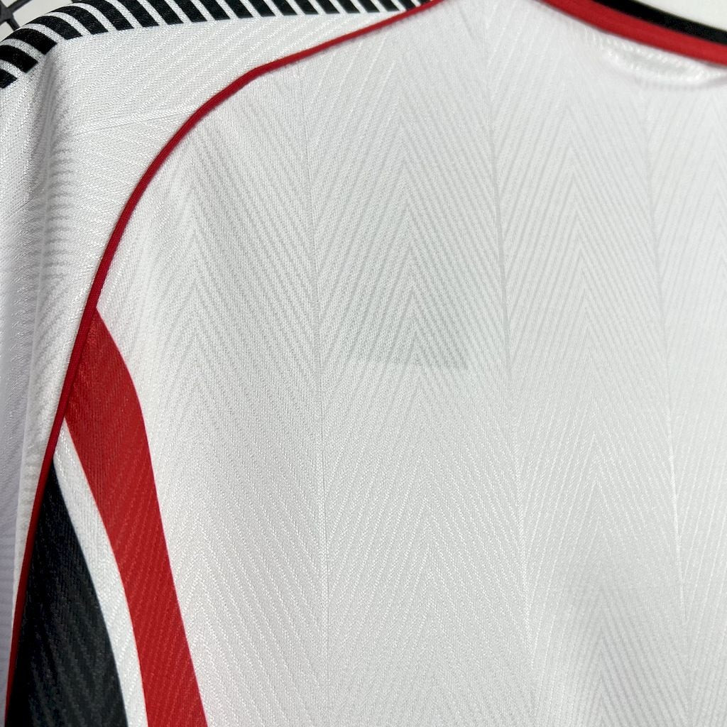 Retro Away 1997/98 Shirt