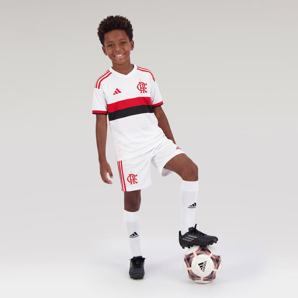 Away 2027 Kids Kit