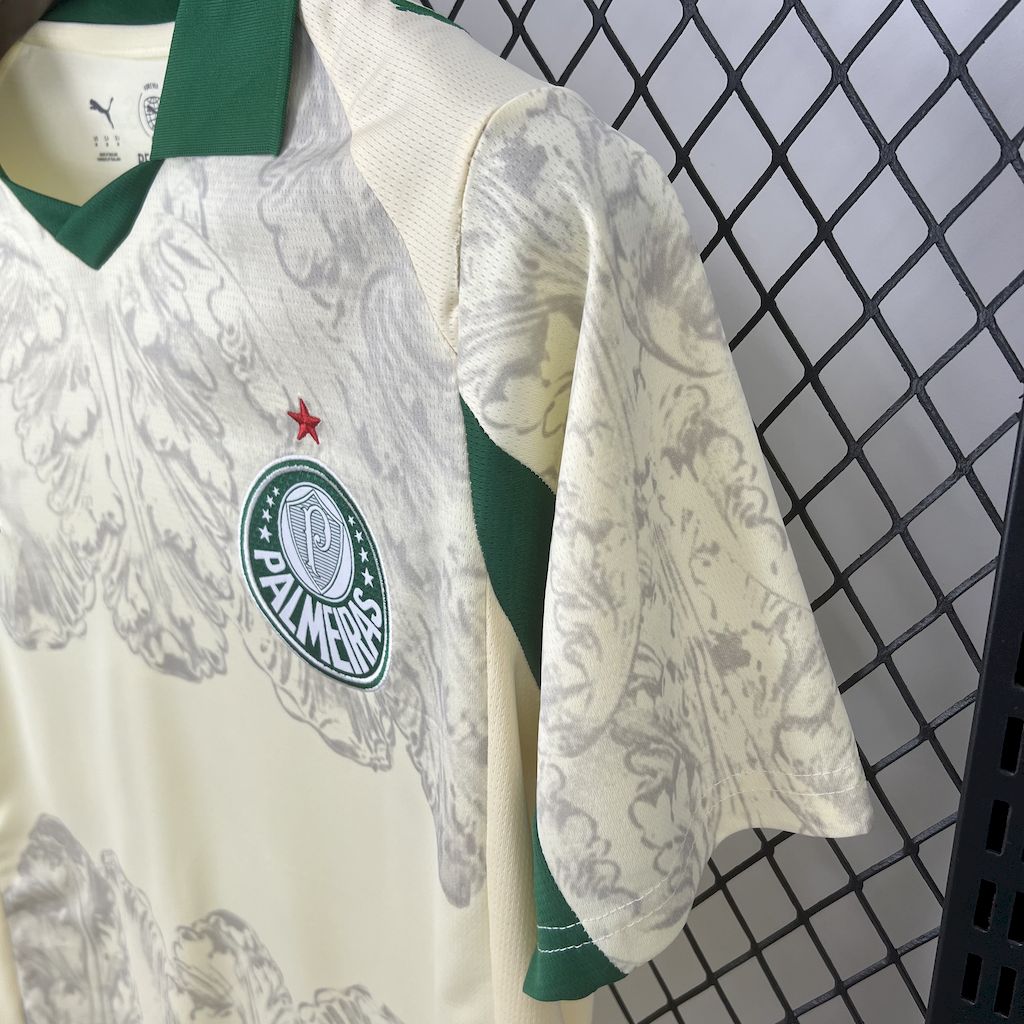 Home 25/26 Kids Kit