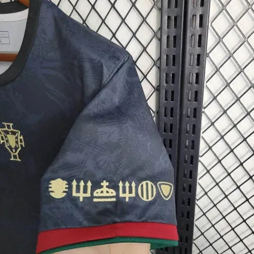 GOAT #7 - Special Edition Men’s Shirt
