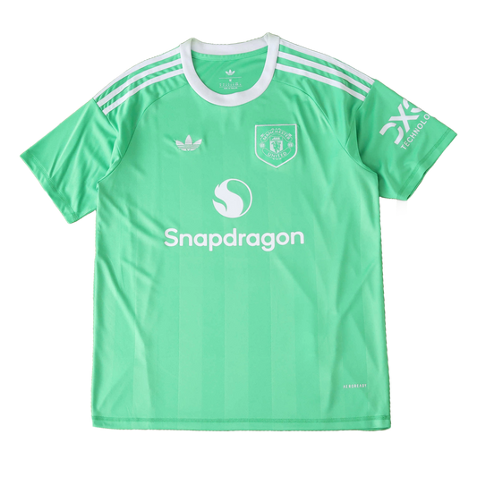 3 25/26 Goalkeeper Shirt