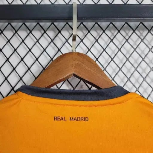 Retro Away 13/14 Shirt