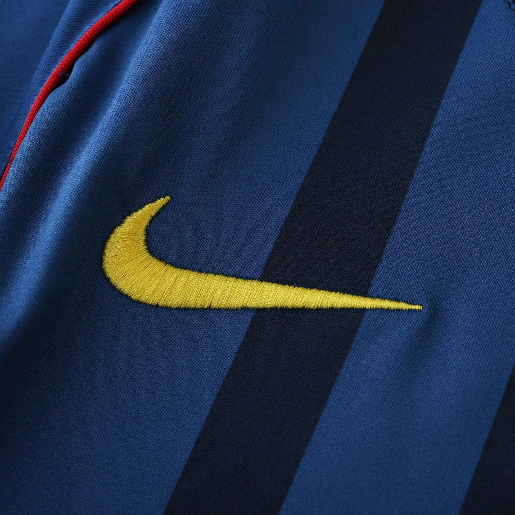 Retro Away 2004/05 Shirt