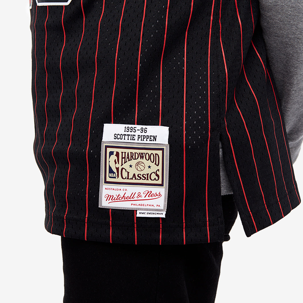 Scottie Pippen Swingman Jersey