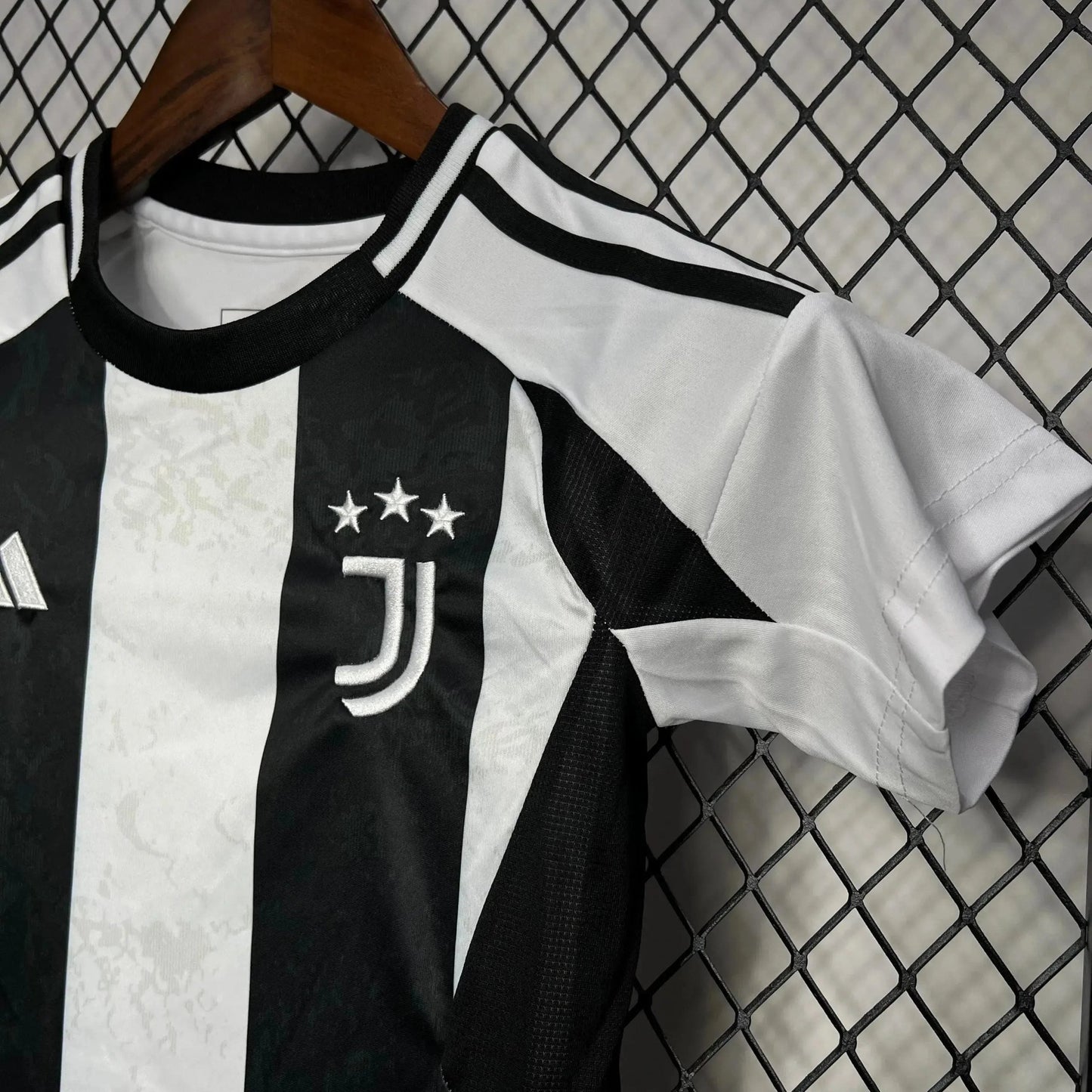 Home 24/25 Kids Shirt Kit