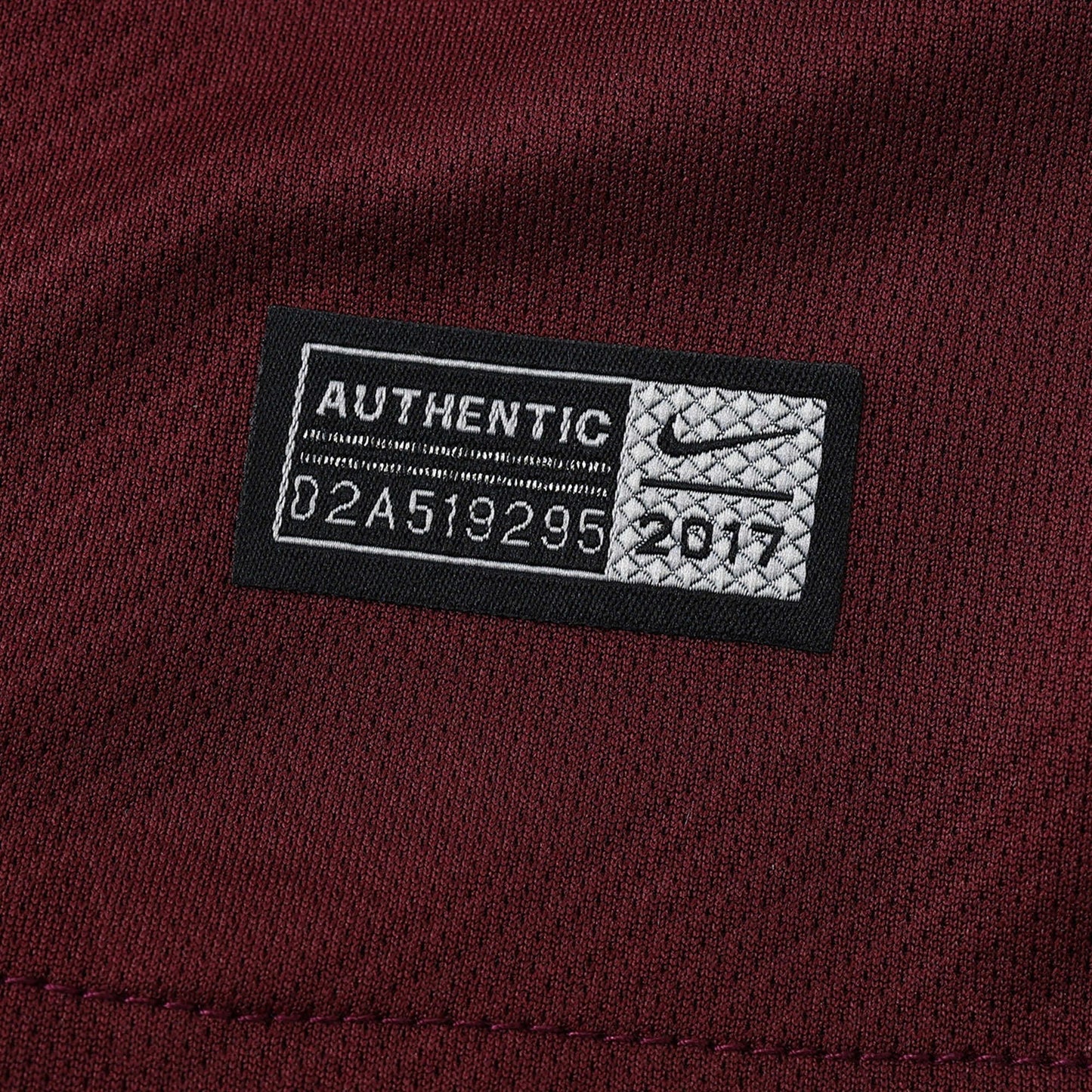 Retro Third 2017/18 Shirt