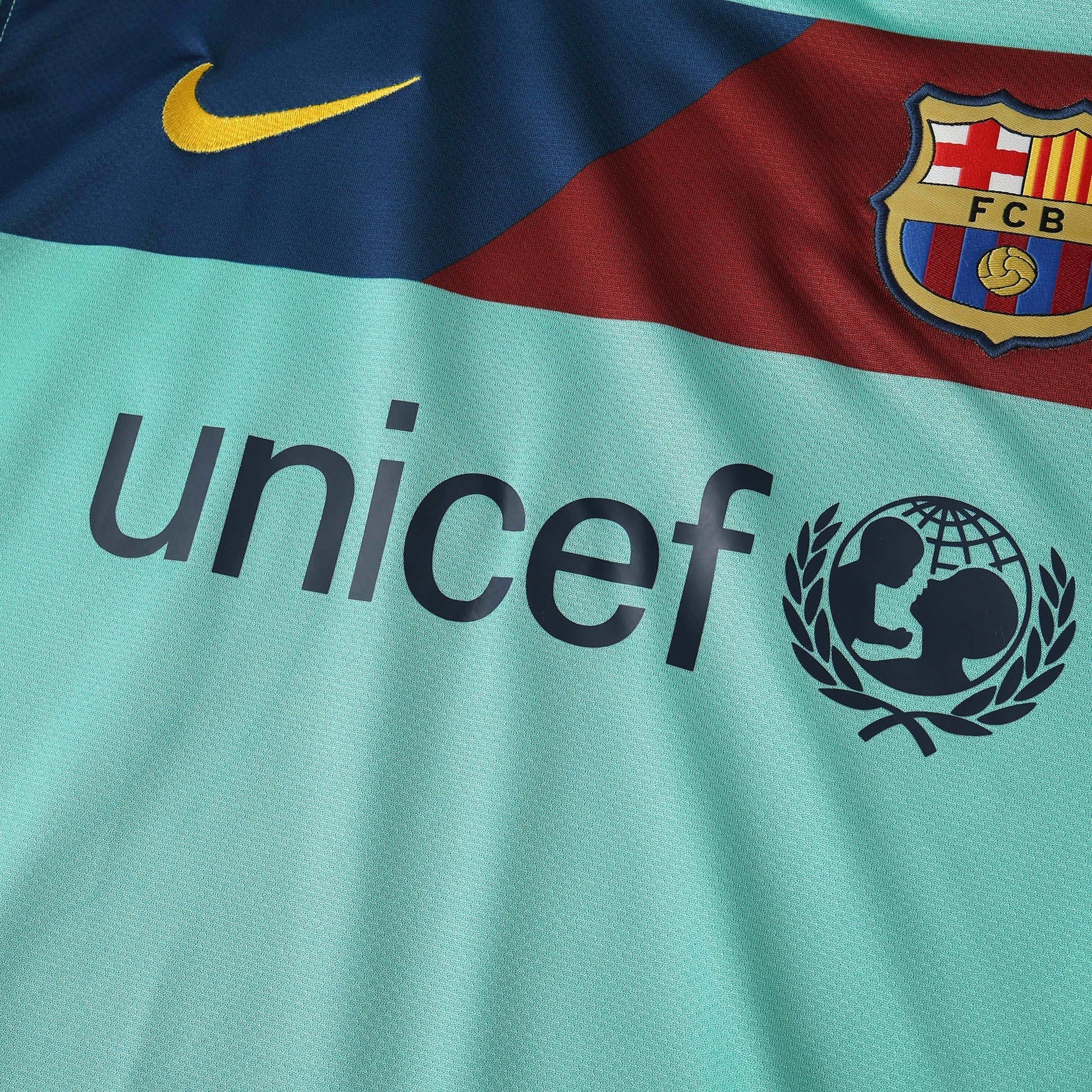 Retro Away 2010/11 Shirt
