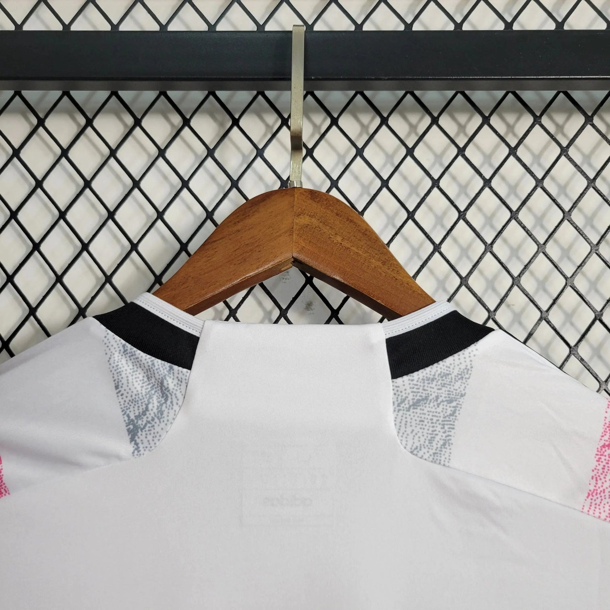 Away 23/24 Men’s Shirt