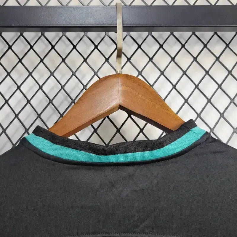 X LeBron 24/25 Men’s Shirt