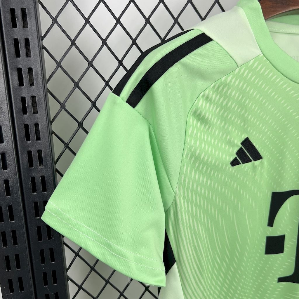 Goalkeeper 25/26 Shirt