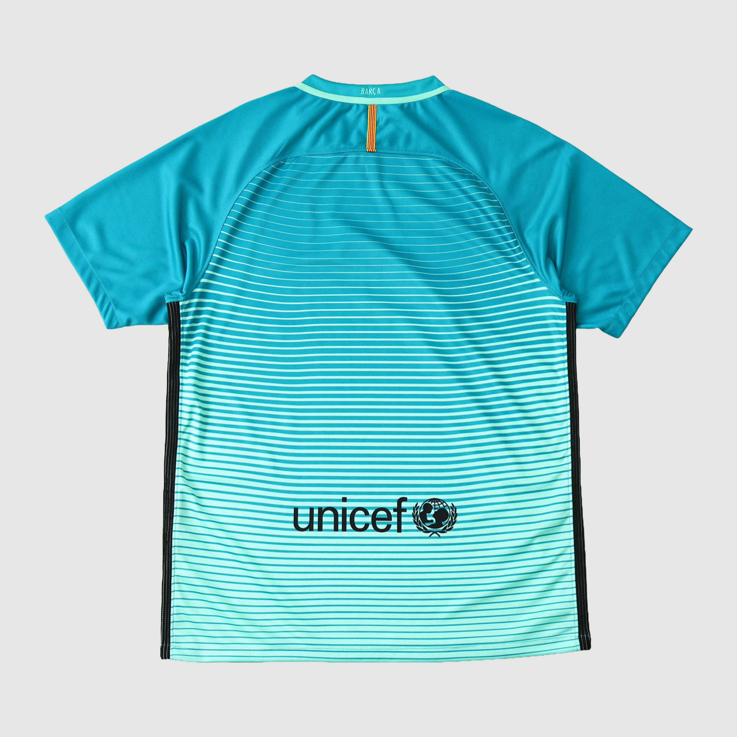 Retro Third 2016/17 Shirt