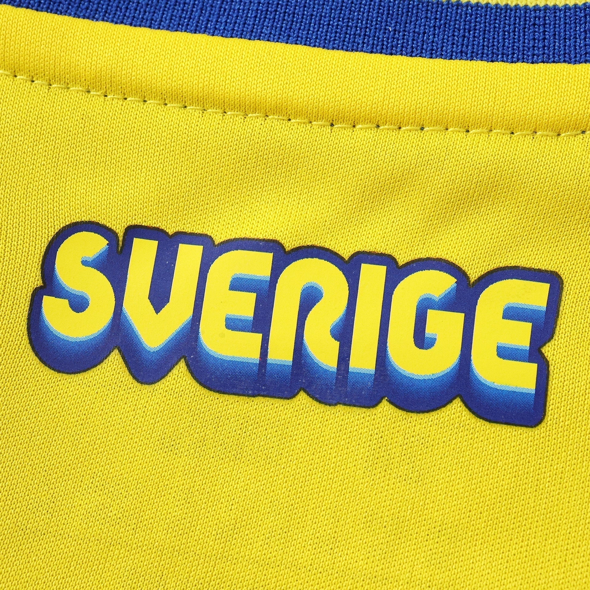 Home 26/27 Kids Shirt Kit