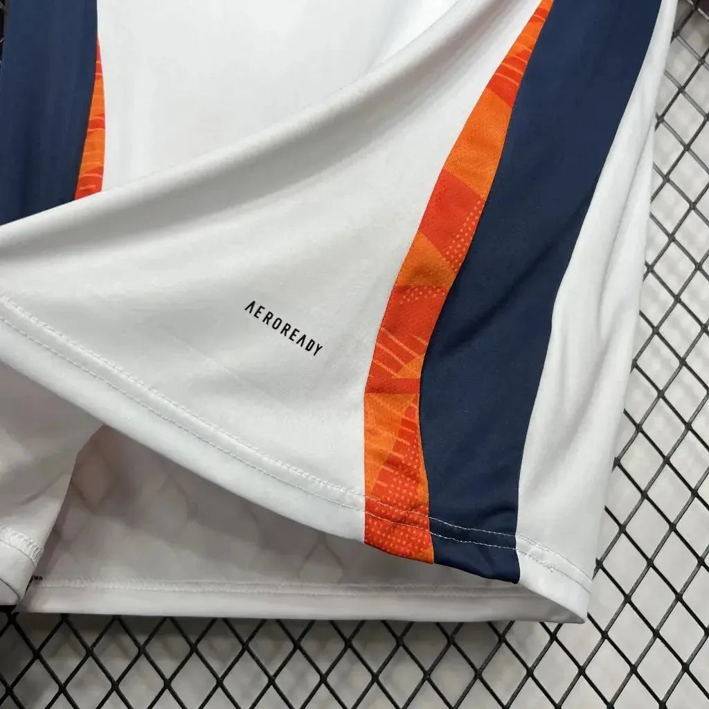 Training Top 24/25