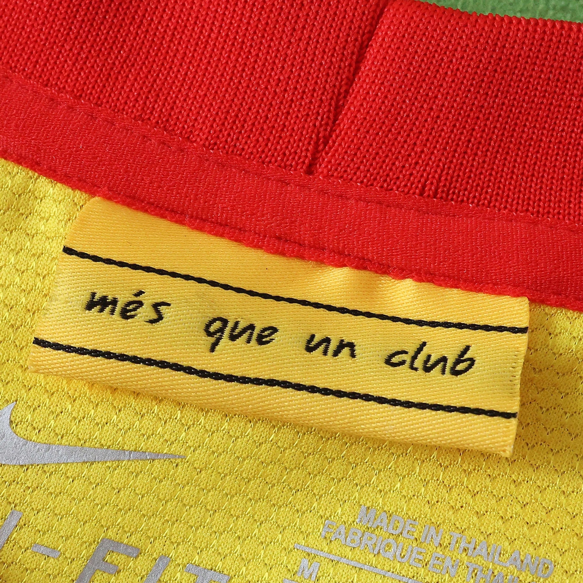 Retro Away 2013/14 Shirt