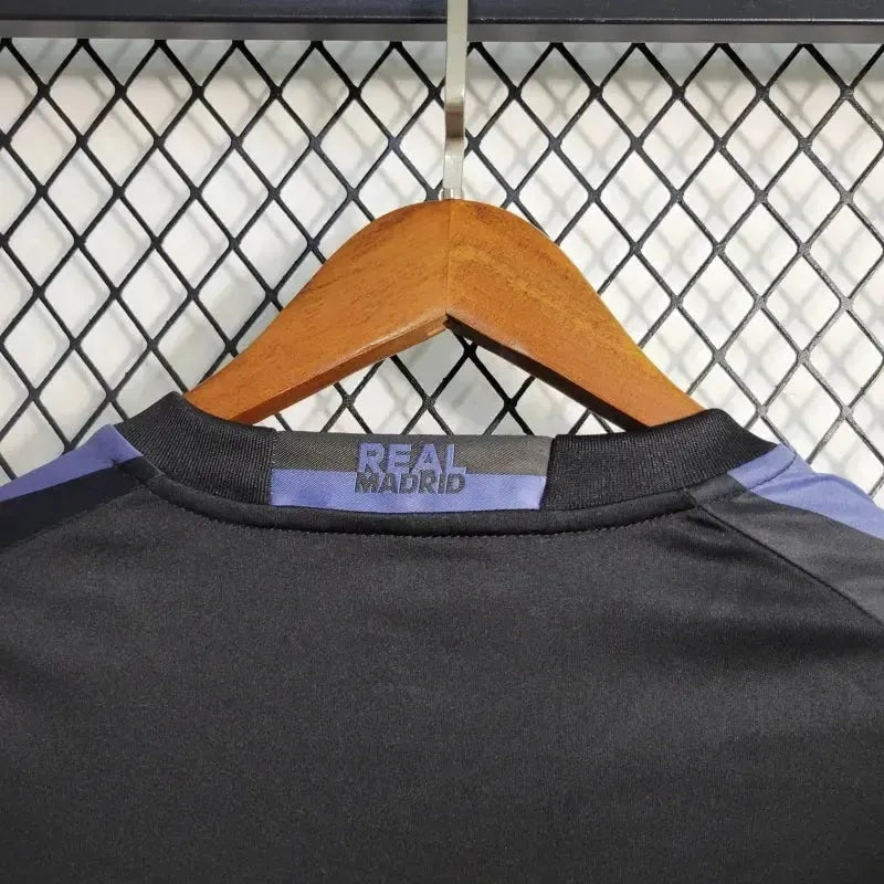 Retro Away 2016/17 Long Sleeve Shirt