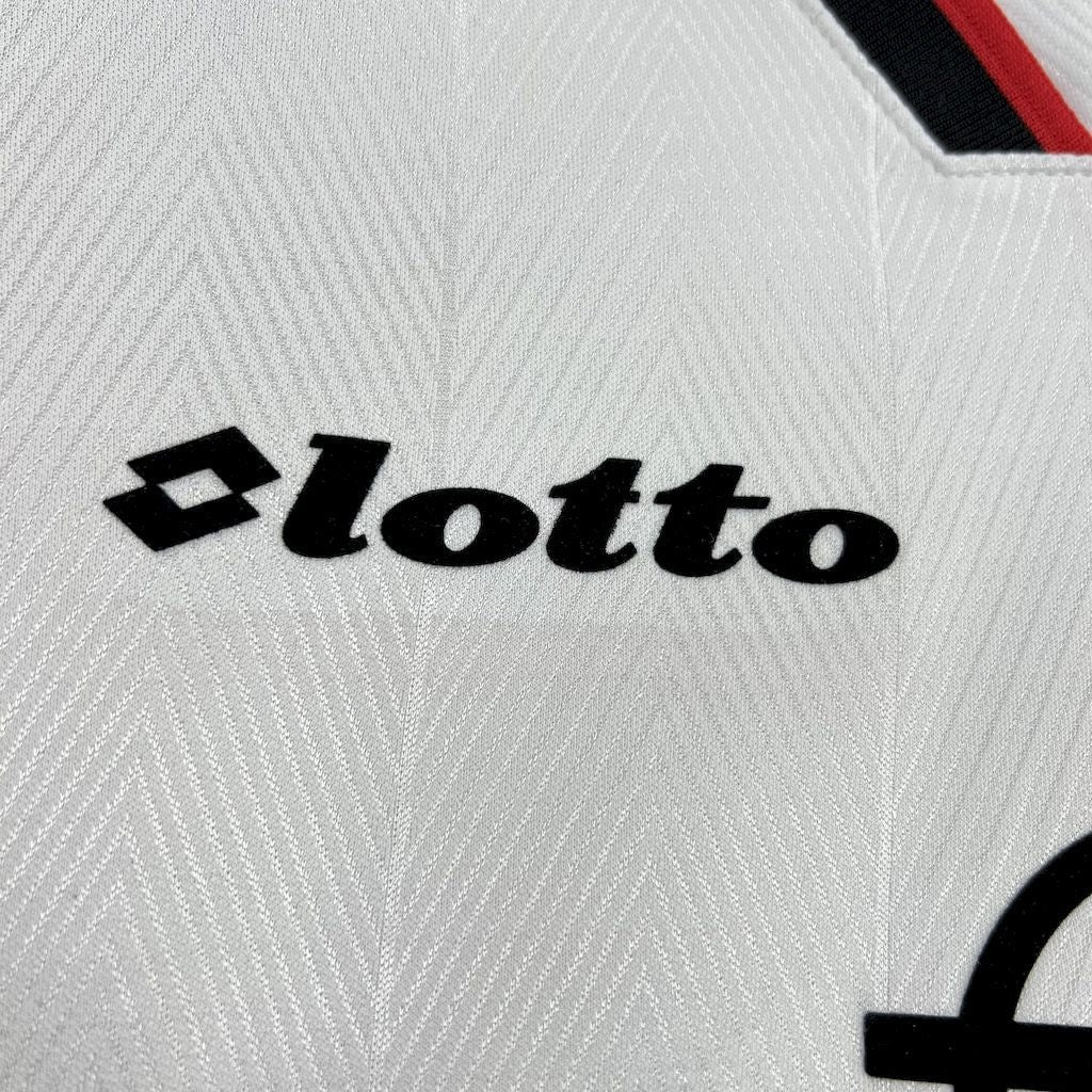 Retro Away 1997/98 Shirt