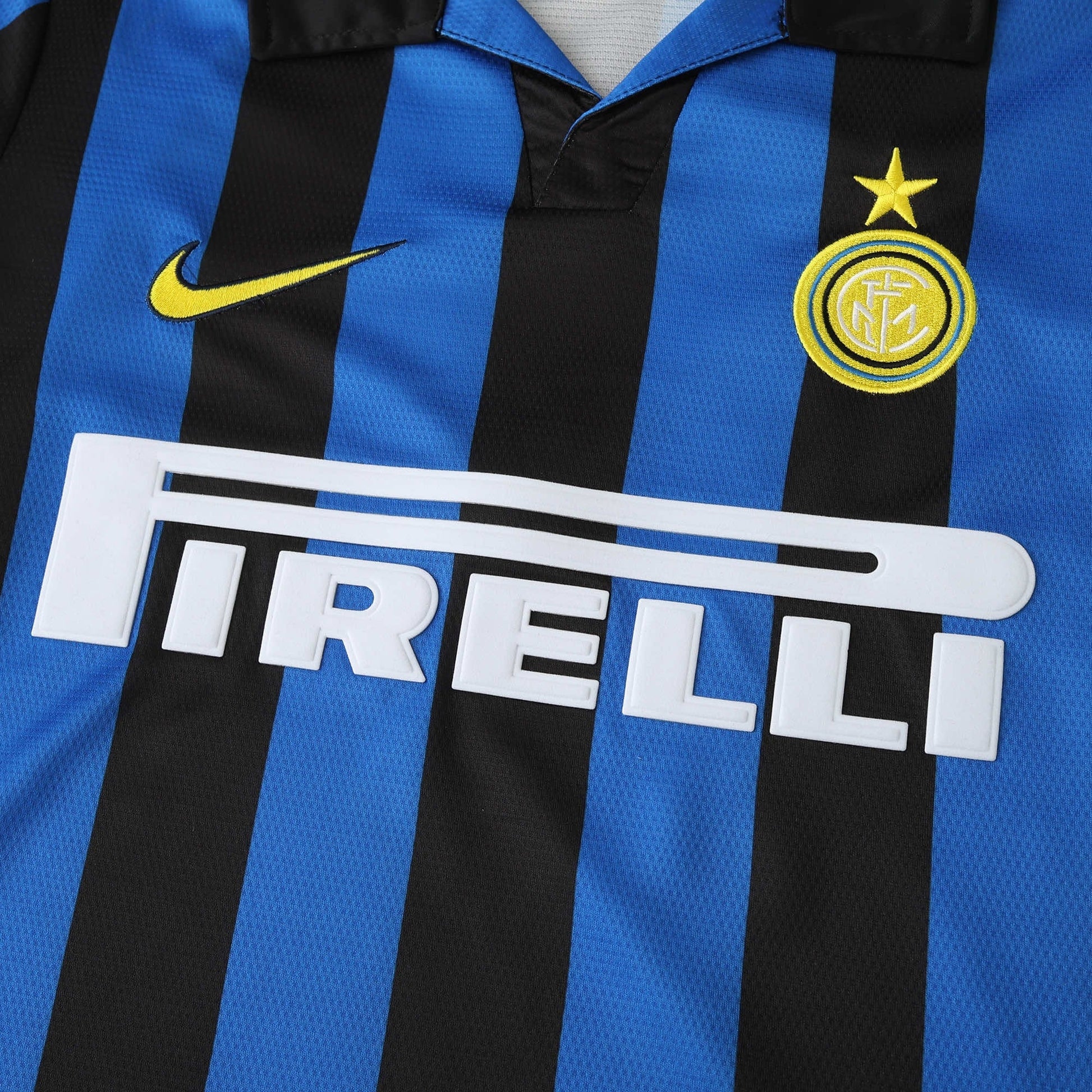 Retro Home 1998/99 Shirt