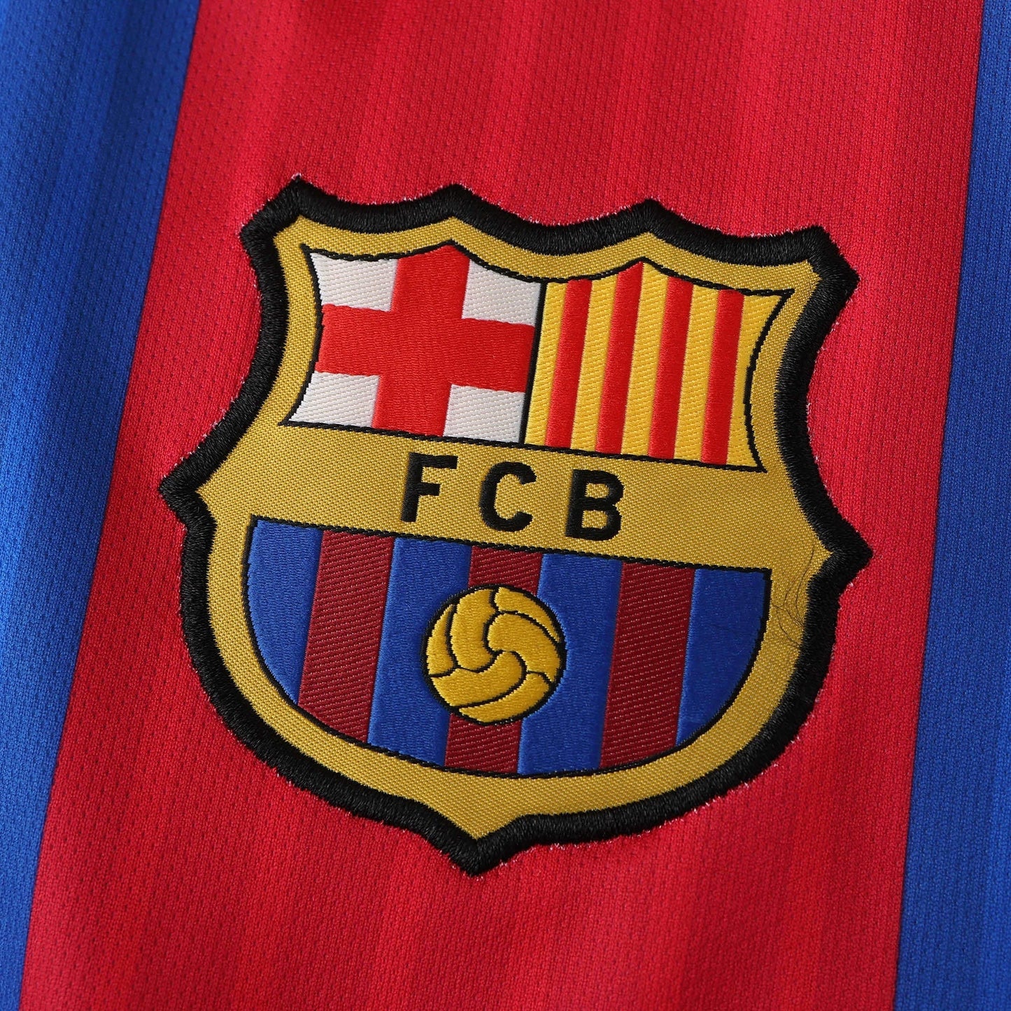Retro Home 2016/17 Shirt