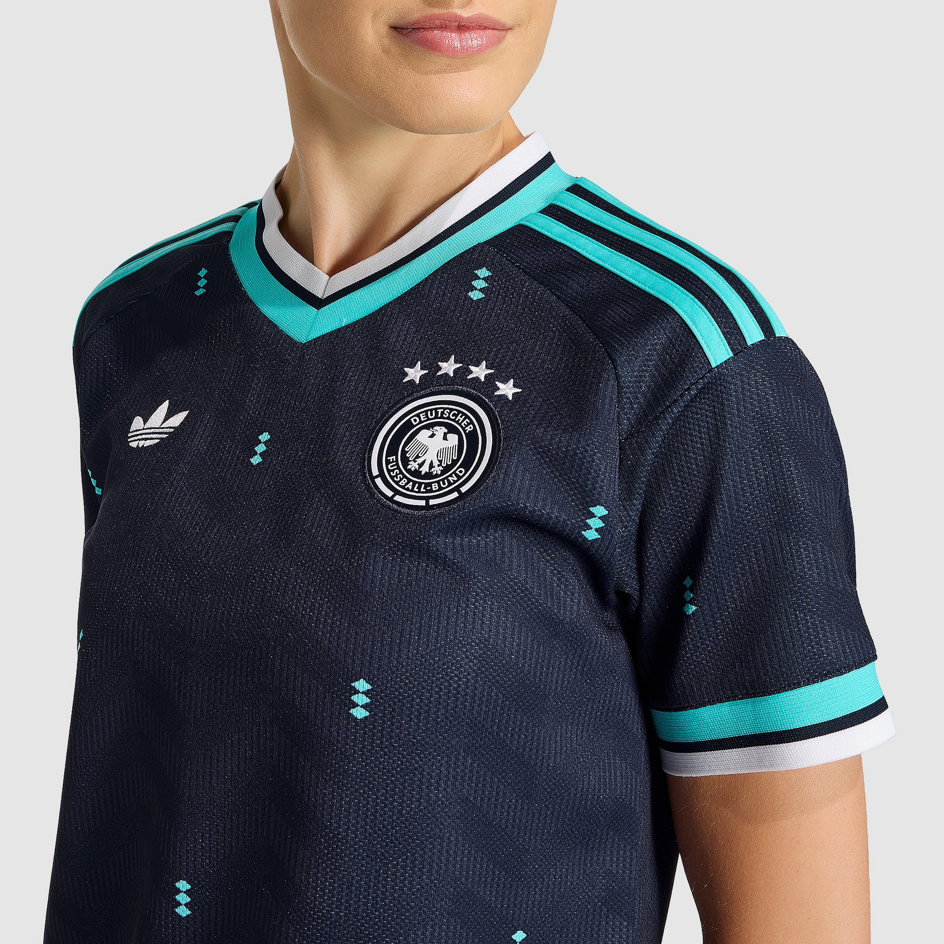 Away 26/27 Women’s Shirt