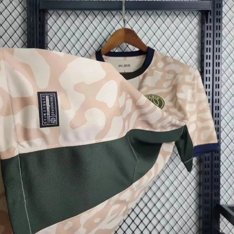 4 23/24 Away Men’s Shirt
