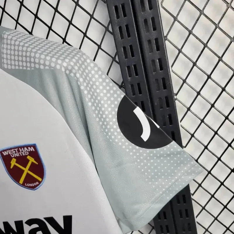 Away 24/25 Men’s Shirt