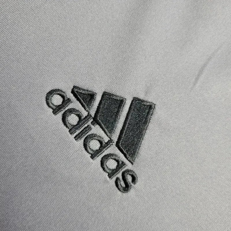 II 2005/06 Retro Away Shirt