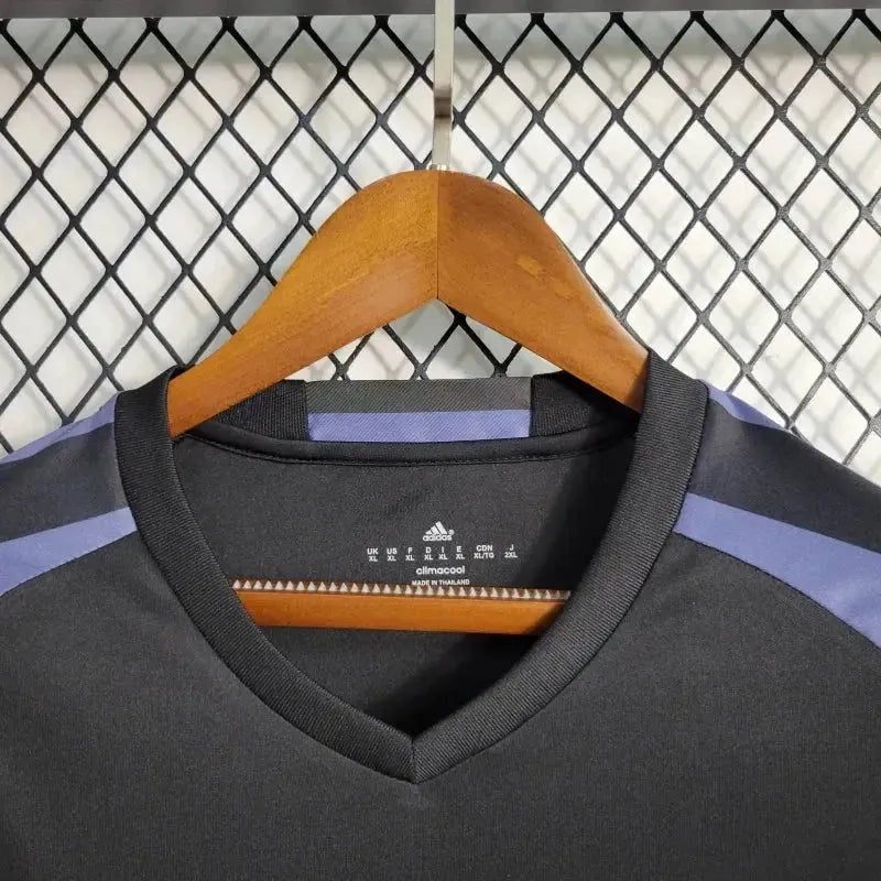 Retro Away 2016/17 Long Sleeve Shirt