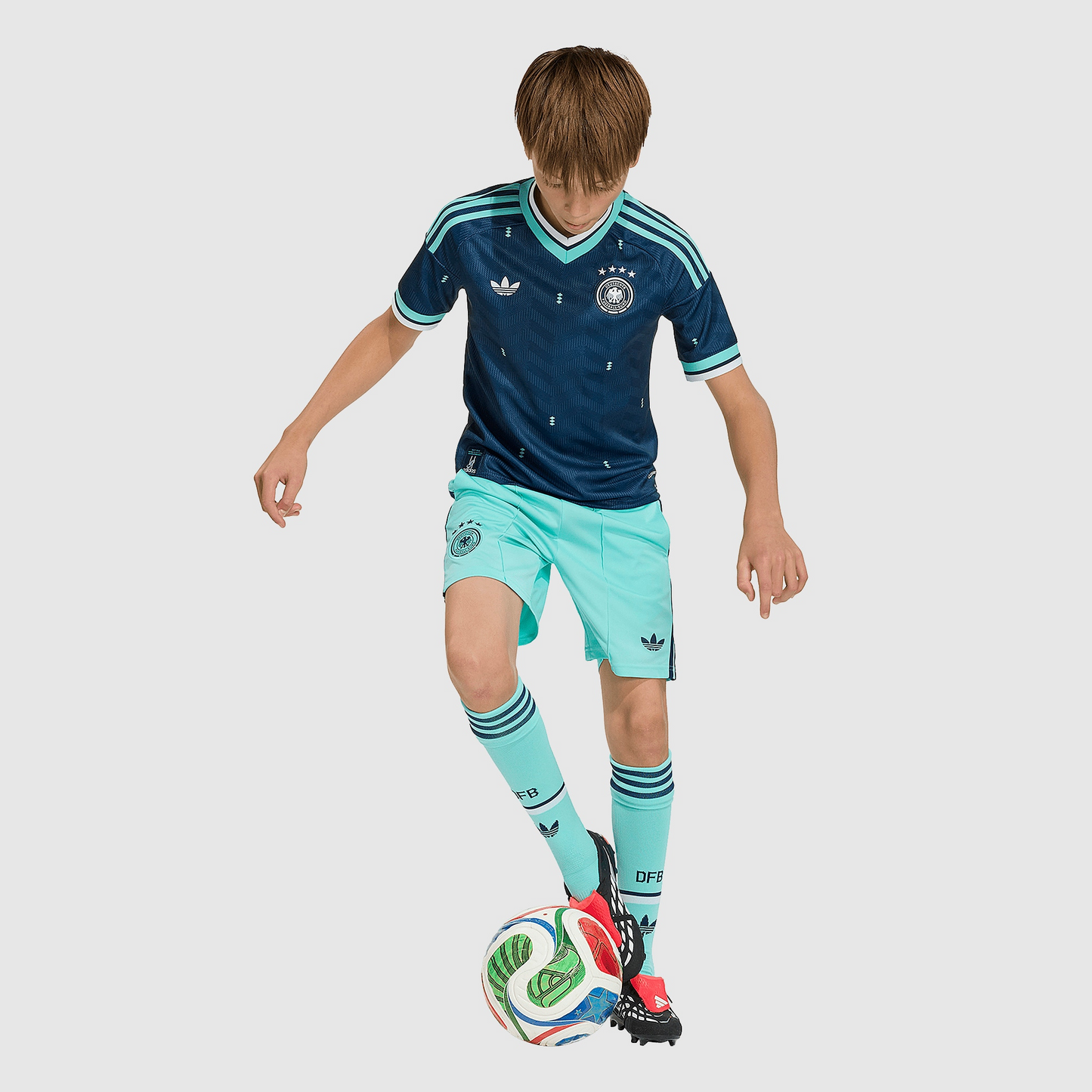 Away 26/27 Kids Shirt Kit