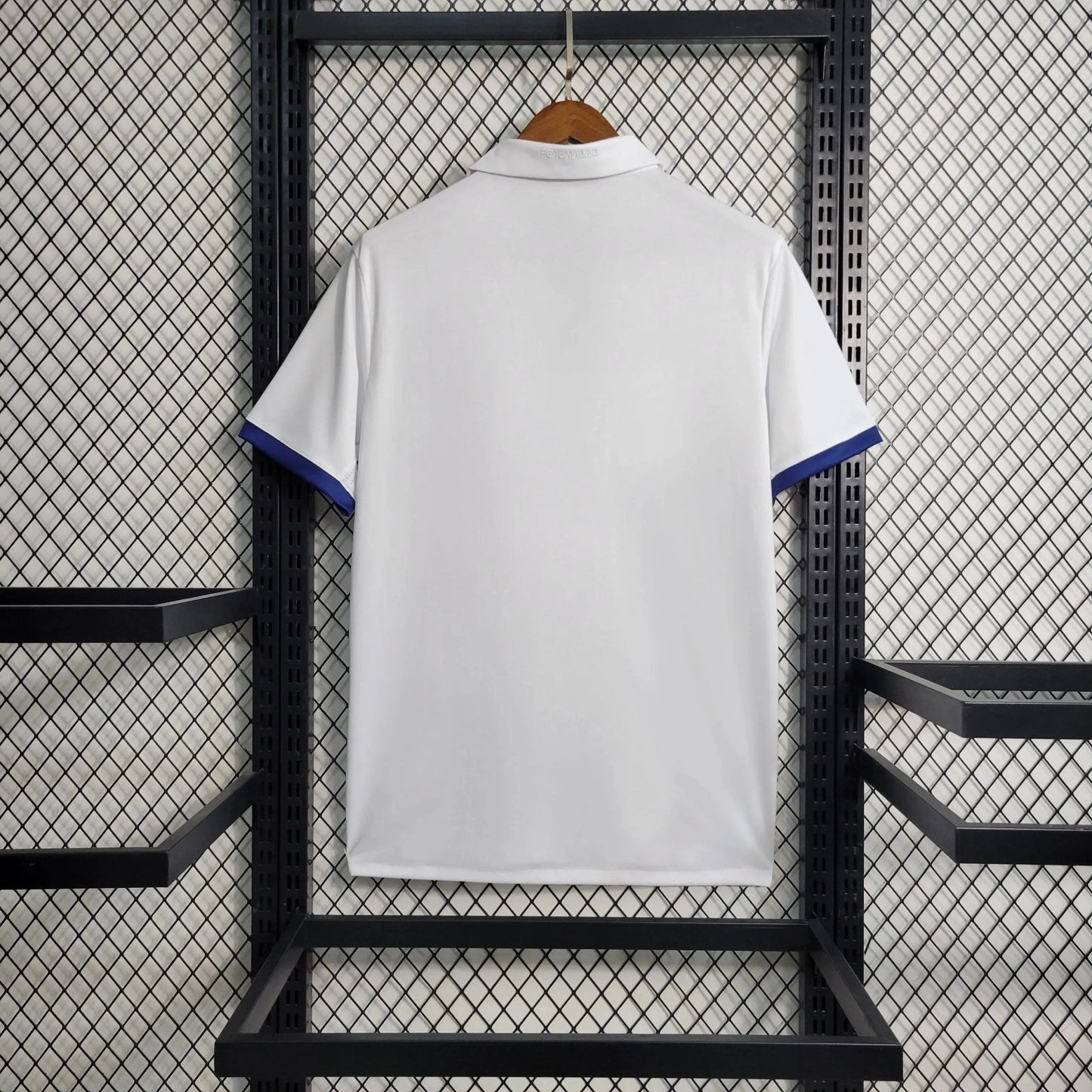 Retro 16/17 Shirt