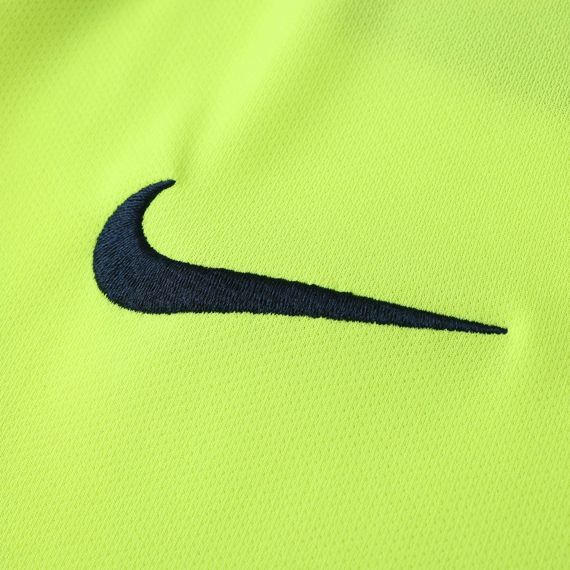 Retro Away 2005/06 Shirt