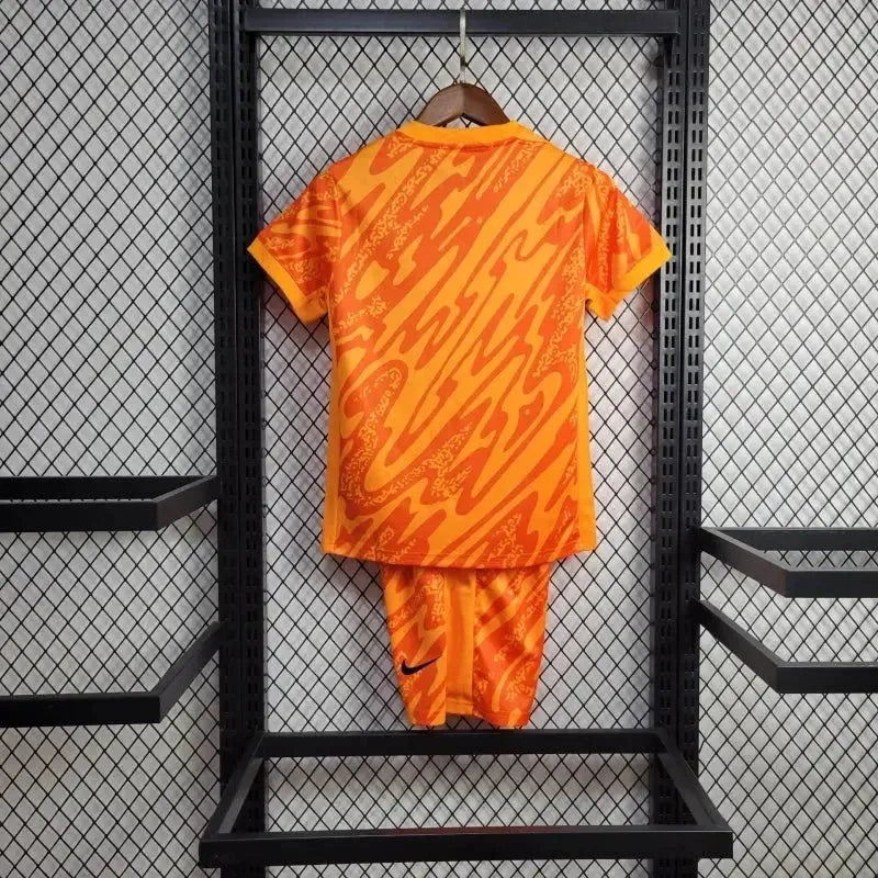 Goalkeeper 24/25 Kids Shirt Kit