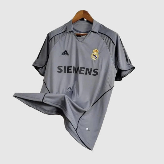 II 2005/06 Retro Away Shirt