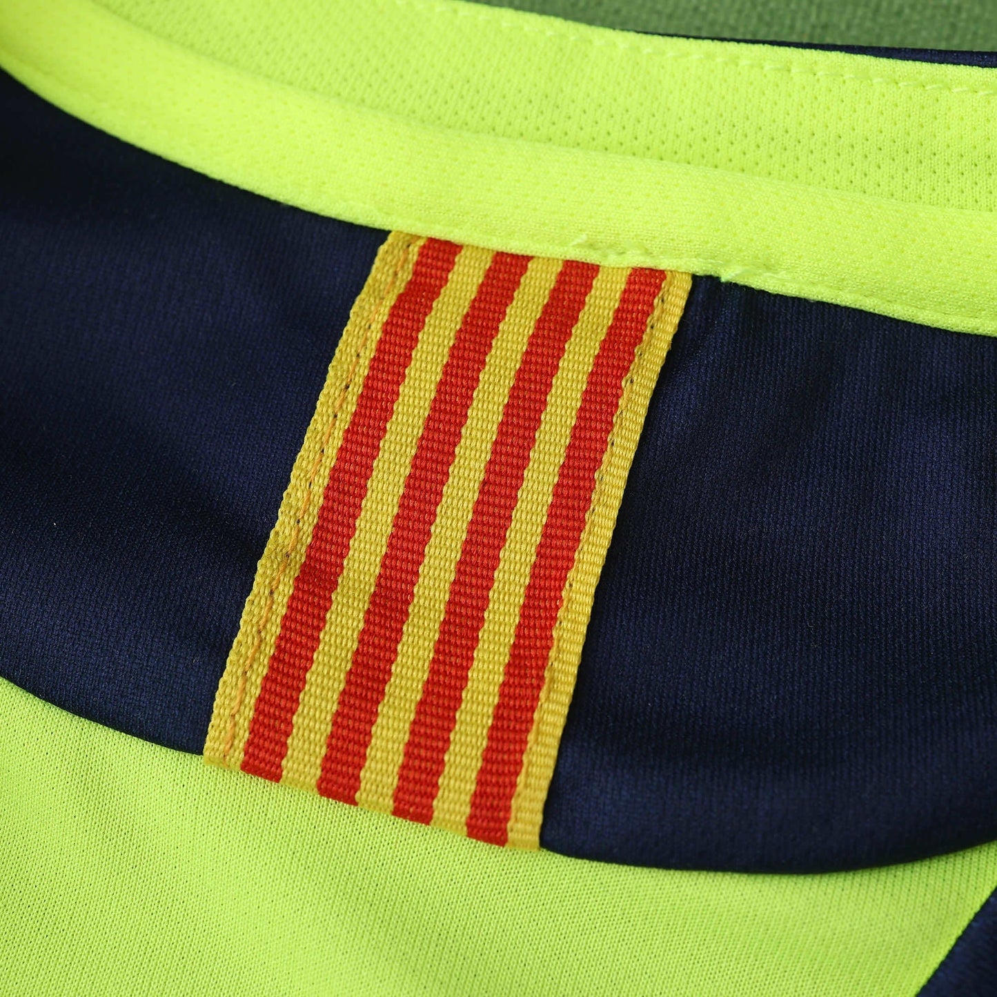 Retro Away 2005/06 Shirt