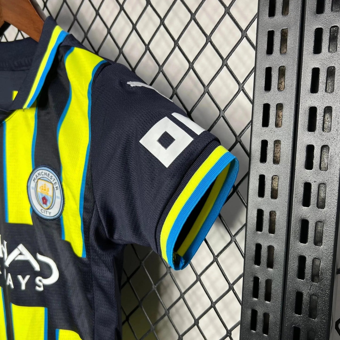 Away 24/25 Kids Shirt Kit