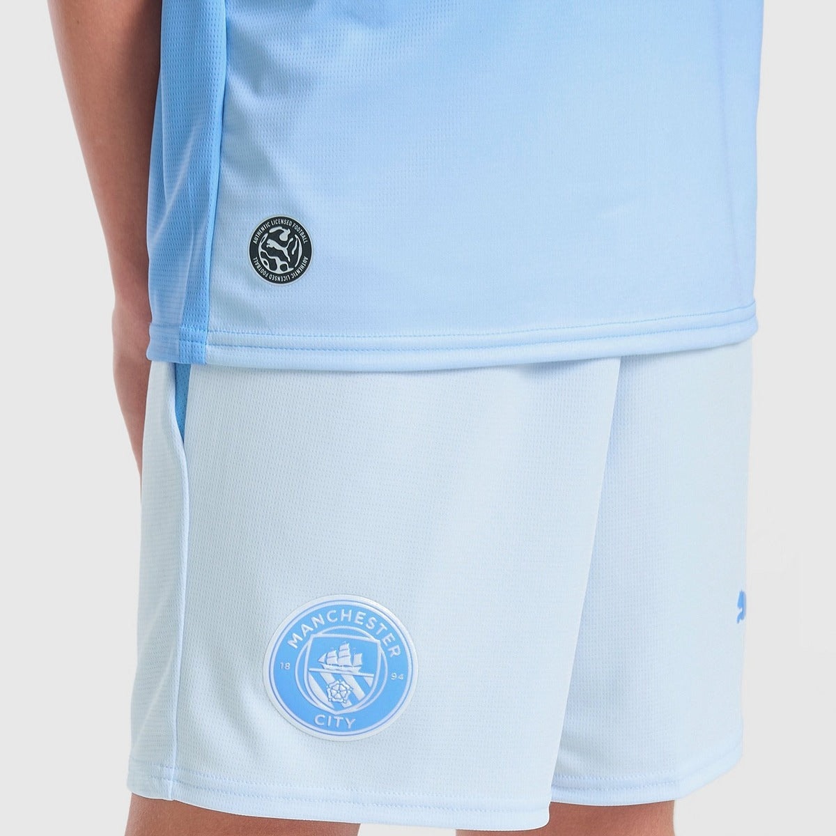 Home 26/27 Kids Shirt Kit