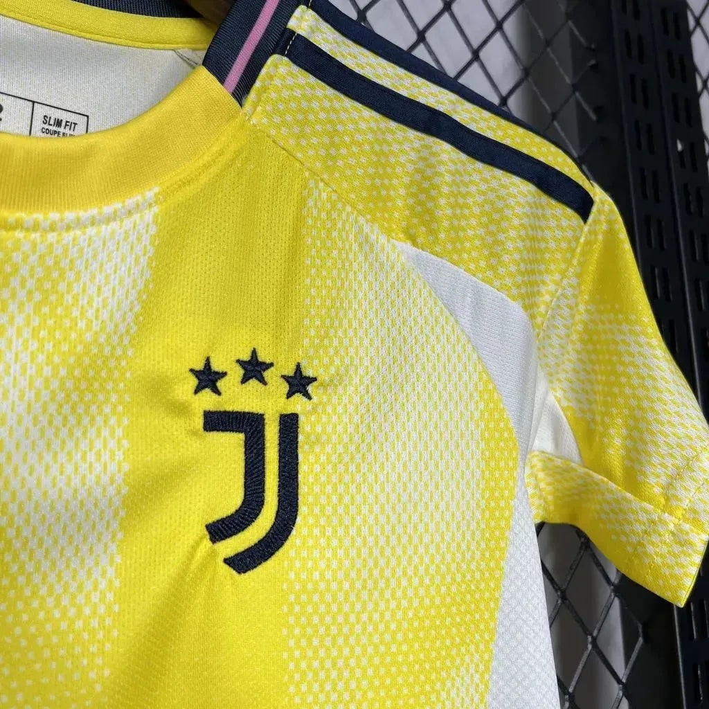 Away 24/25 Kids Shirt Kit