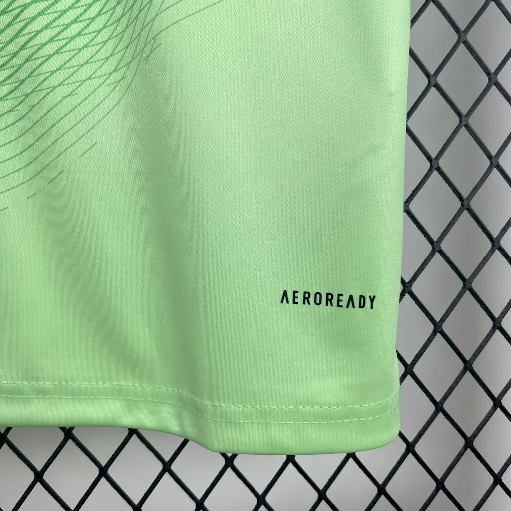 Goalkeeper 25/26 Kids Shirt Kit