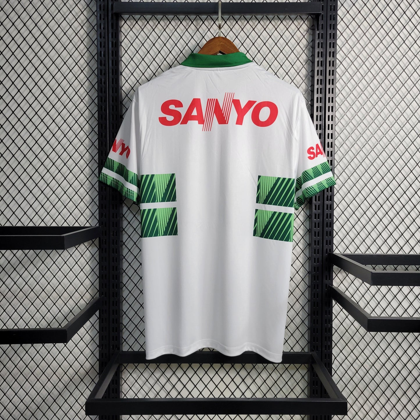 Retro 1997 Men’s Shirt