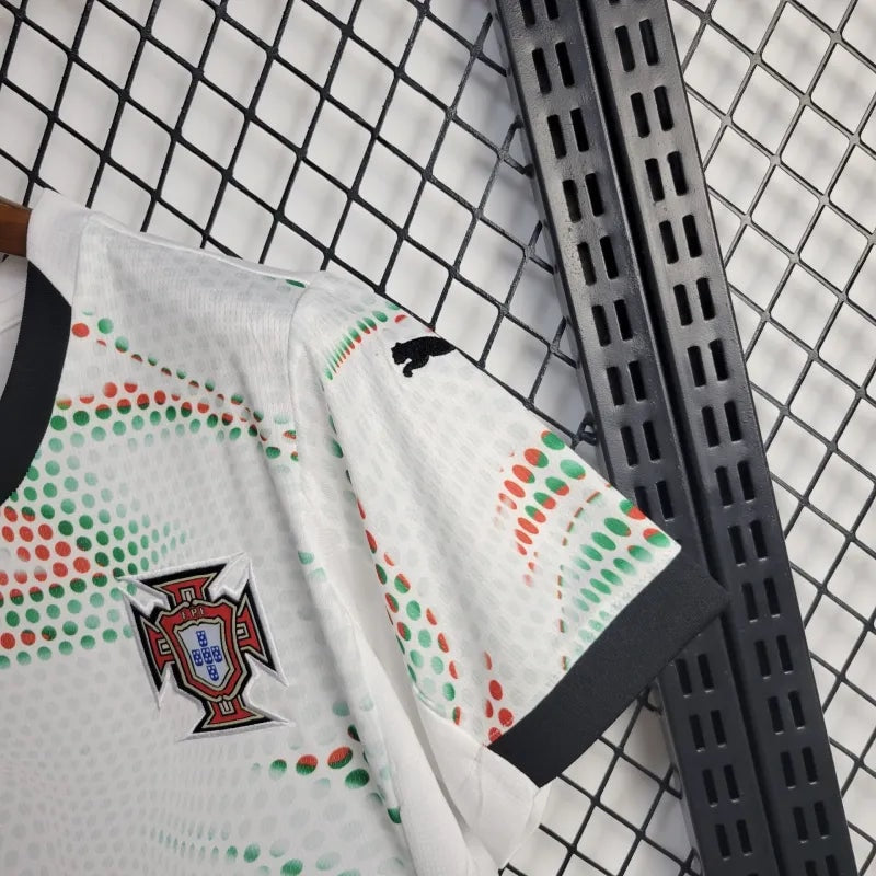Away 25/26 Women’s Shirt