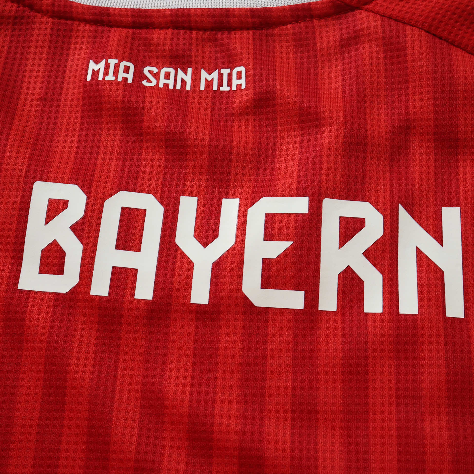 Home 26/27 Kids Shirt Kit