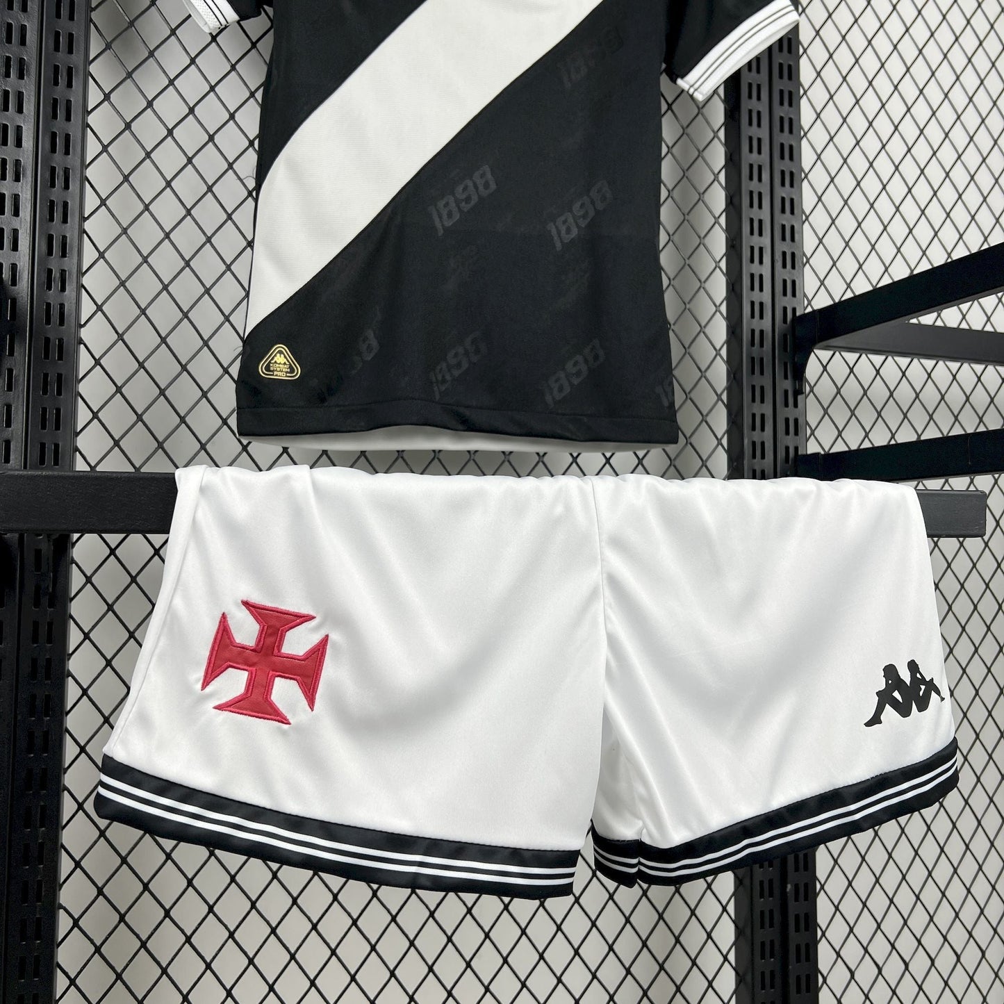 Home 25/26 Kids Kit