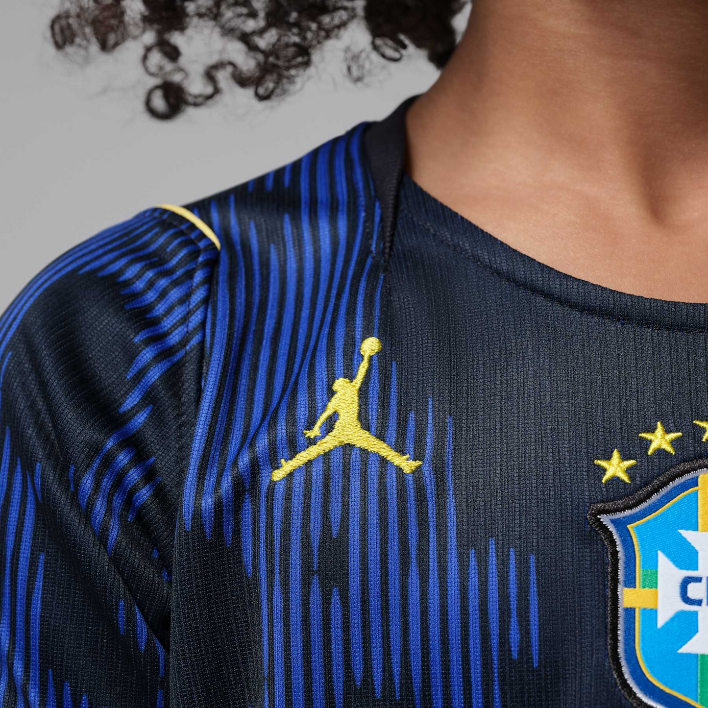 Away 26/27 Kids Shirt Kit