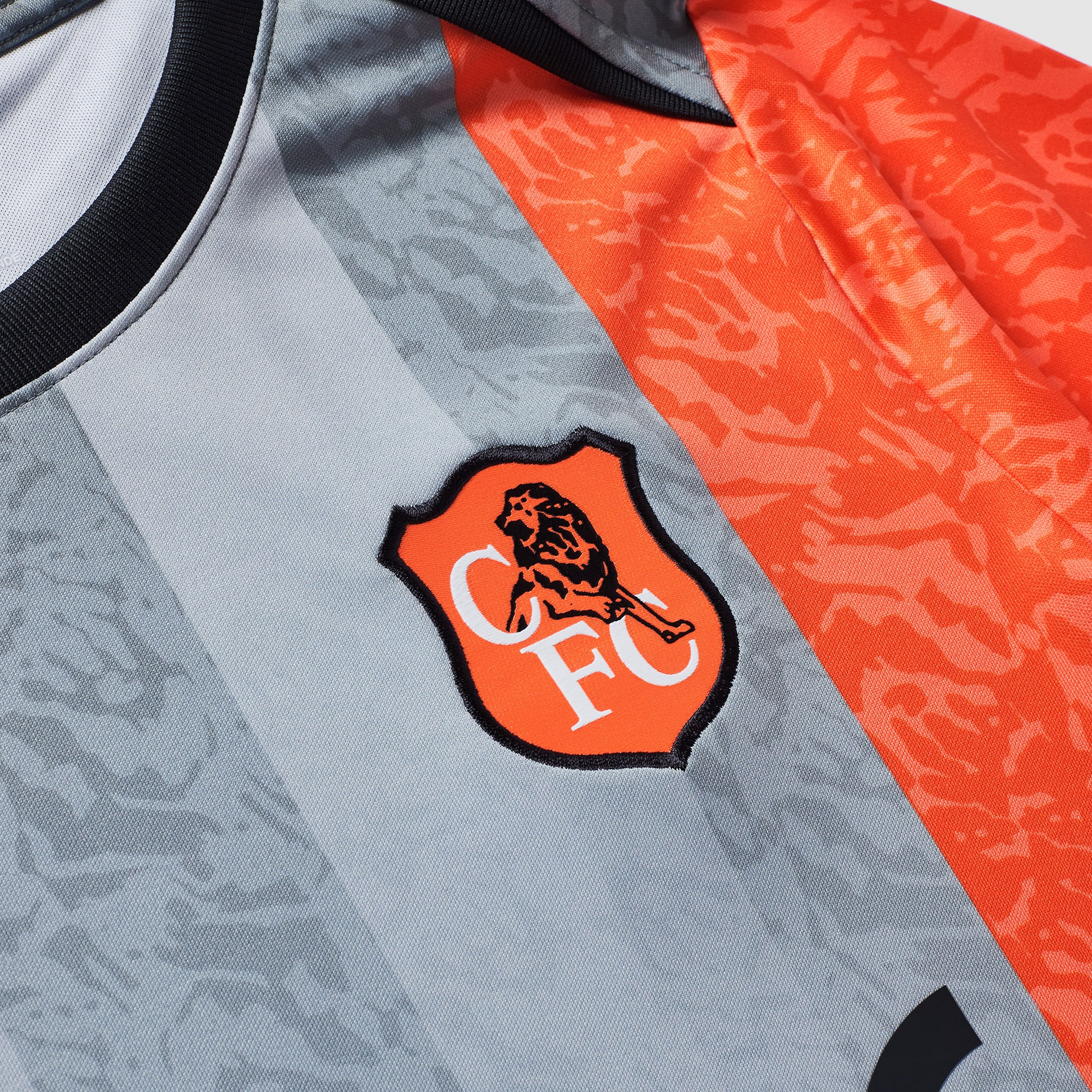 Pre-Match Throwback 25/26 Shirt
