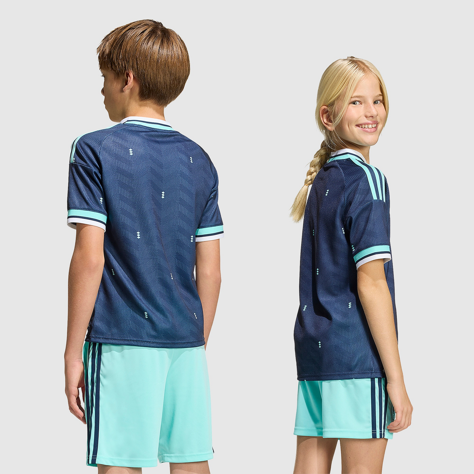 Away 26/27 Kids Shirt Kit