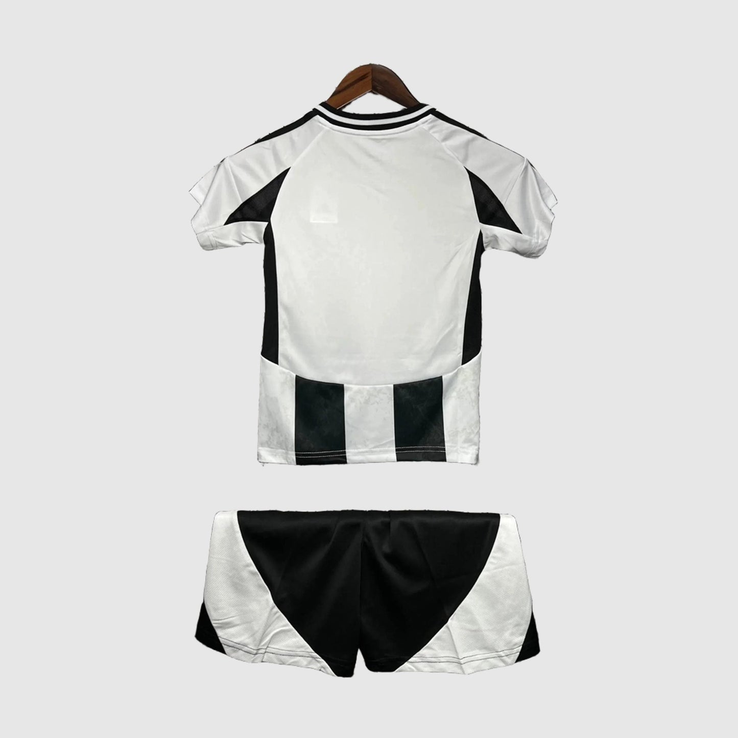 Home 24/25 Kids Shirt Kit