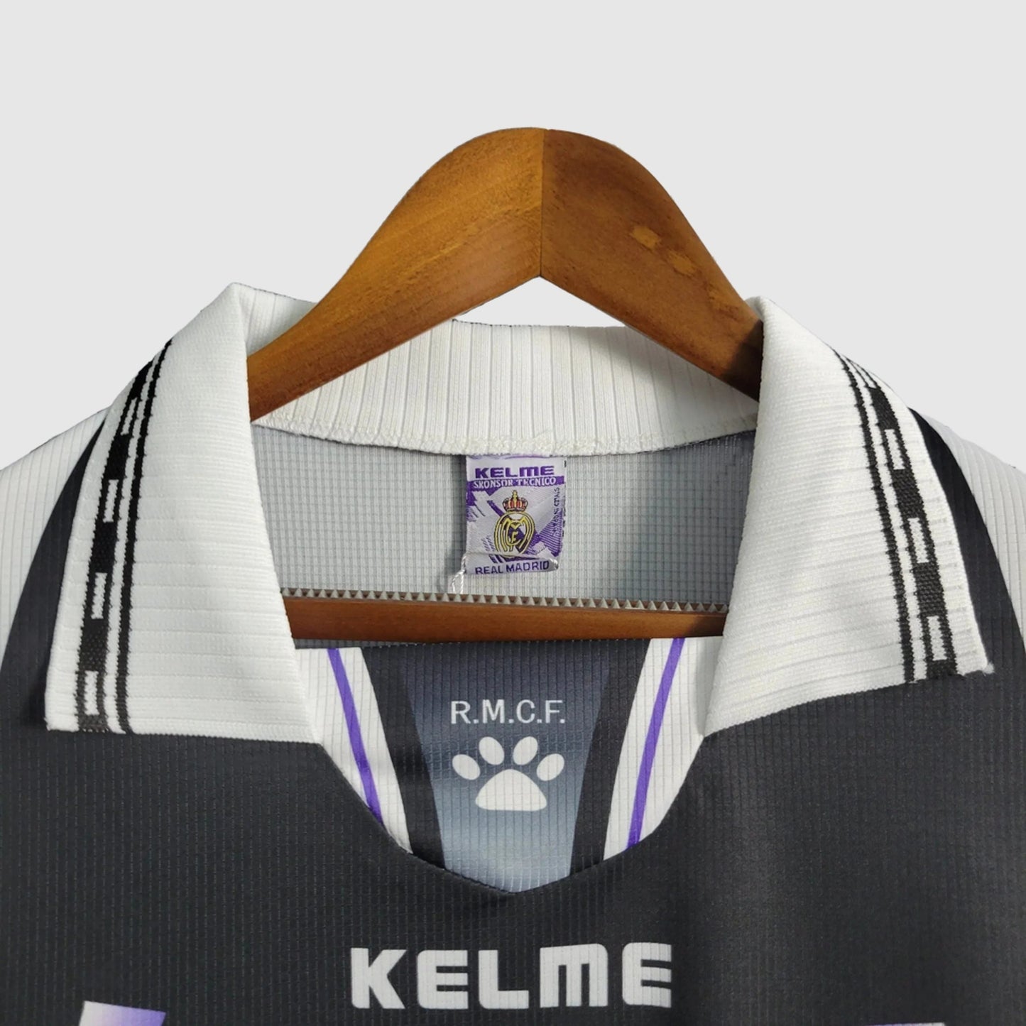 Retro Away 1997/98 Shirt