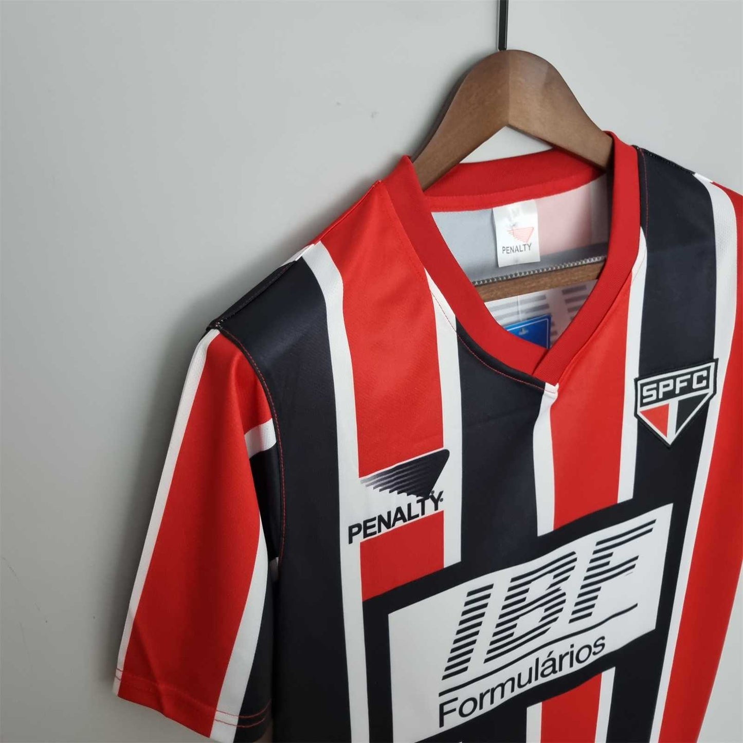 Retro Away 1991 Men’s Shirt