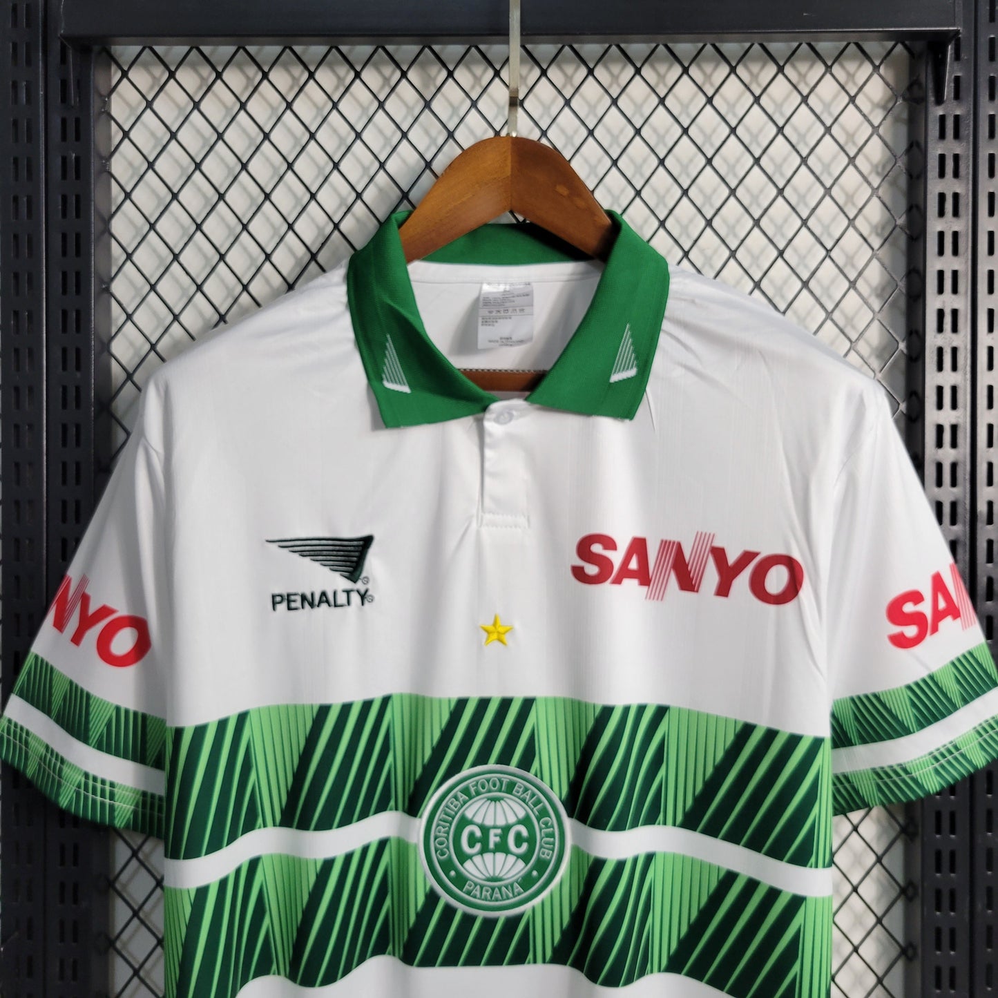 Retro 1997 Men’s Shirt