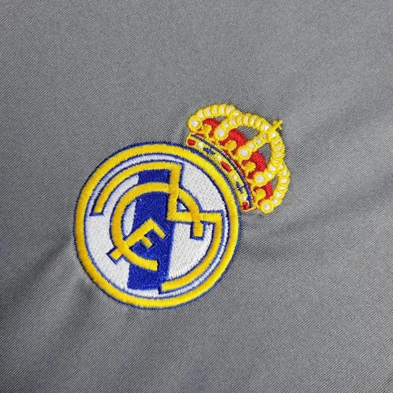 II 2005/06 Retro Away Shirt